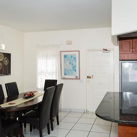 Santorini - Perissa 22 Apartman Ballito Kültér fotó